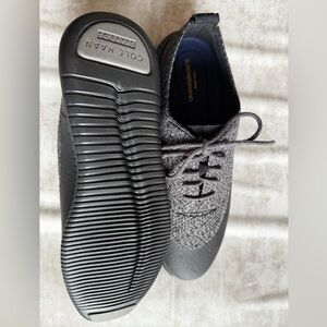 Cole Haan Men's Black and Gray Knit Sneakers Size 6